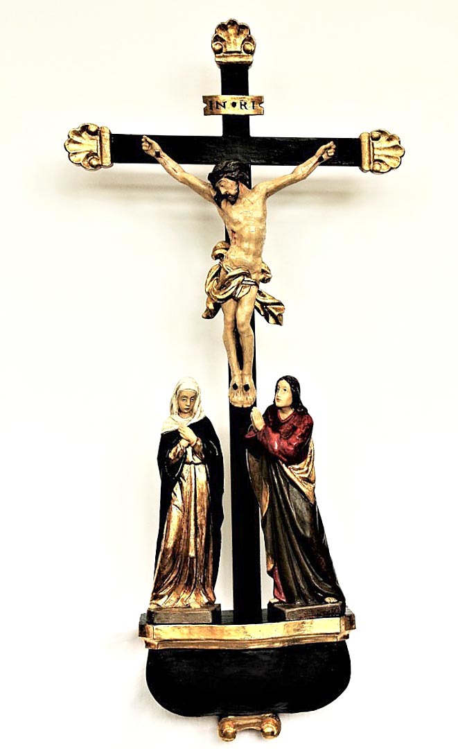 Skulpturen Restaurierung - Jesus am Kreuz in München nachher