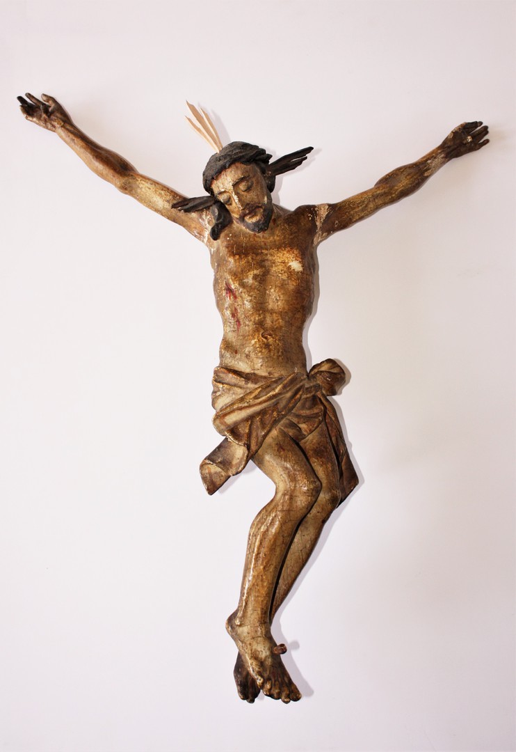 Skulpturen Restaurierung - Barocker Christus am Kreuz - Freilegung auf die originale Fassung